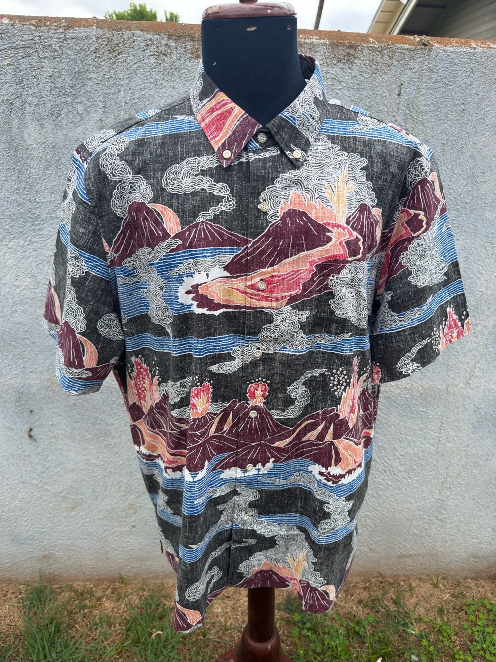 New Reyn Spooner Volcanoes National Parks Men’s Hawaiian Shirt Size XL Rare